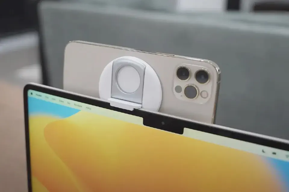 Continuity Camera in action